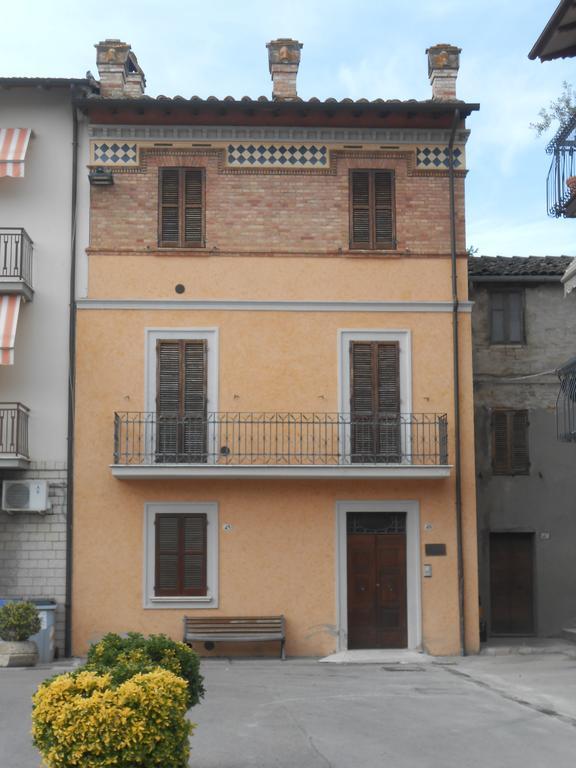Lo Spedalicchio Hotel Bastia Umbra Eksteriør billede
